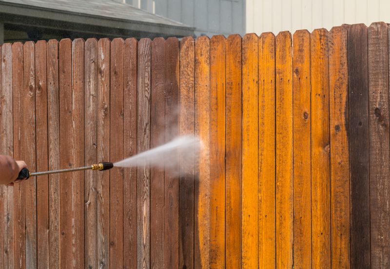 Fence Powerwashing